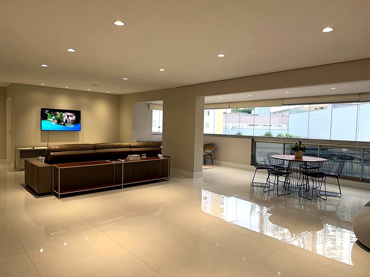 Imagem de destaque de Apartamento 206m² Edifício Gaudi, Londrina